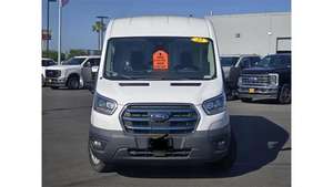 รถตู้ขนส่ง E-Transit Cargo Van T-350 ปี 2022 หลังคาขนาดกลาง 148 นิ้ว น้ำหนักบรรทุกรวม 9500 ปอนด์ ขับเคลื่อนล้อหลัง สภาพดี ใช้งานน้อย - Product Image 2