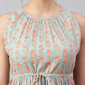 Robe de mariée indienne faite à la main en coton doux naturel tissé Mini Floral imprimé fête d'été pour les femmes écologique - Product Image 1