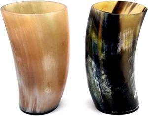 Vente en gros tasse à boire en corne de buffle naturelle de style viking unique avec des sculptures décoratives d'animaux pour les événements médiévaux - Product Image 6