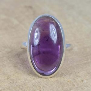 Anillo fino hecho a mano de plata 925 con fuente directa de piedras preciosas de amatista de corte ovalado para boda de mujer y uso diario - Product Image 1