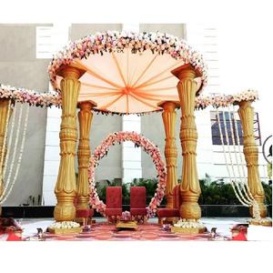 Mandap para Bodas al Aire Libre con Temática de Destino, Estilo Sídney, Decoración Dorada Elegante, Mandap Moderno para Bodas al Aire Libre en el Reino Unido - Product Image 1