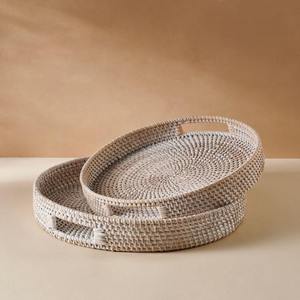 Plateau de service en rotin à thème océanique chic, coquillage, artisanat, cadeau de Noël pour la décoration intérieure - Product Image 3