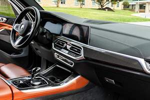 2022 X5 M50i V8 biturbo de 523 ch, transmission intégrale, très bien équipé, intérieur Tartufo - Product Image 3