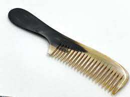 Peigne en corne de buffle naturel Brosse à cheveux de massage de la tête à dents larges Brosse à cheveux de soins de santé Peignes à barbe Peine by HF CRAFT - Product Image 3
