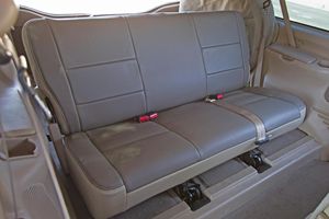 Ford Excursion XLT 4x4 2004 en Buen Estado - Product Image 2