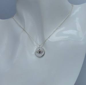 Collar con Colgante de Plata de Ley y Topacio Azul Hecho a Mano, Joyería con Piedras Preciosas, Regalo de Piedra Natal de Noviembre para Mujer - Product Image 2