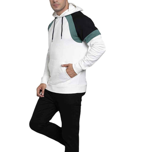 2025 nueva venta al por mayor Regular Hoodie negro ajuste relajado algodón y bolsillos delanteros funcionales Wear Basics Hoodie 2025 - Product Image 4