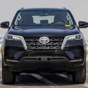 Toyota Fortuner 2.7P AT 4x4 MY2024 d'occasion, conduite à gauche – NOIR - Product Image 1