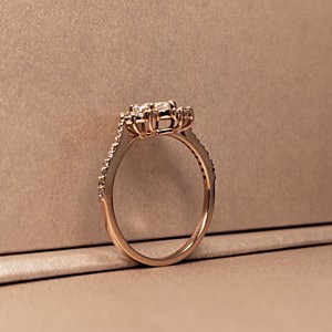 Bague de fiançailles classique de haute qualité pour femme, bague de fiançailles en argent sterling avec moissanite de laboratoire taille marquise - Product Image 6