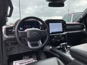 Ford F-150 LARIAT 2023 Usado en Buen Estado - Product Image 6