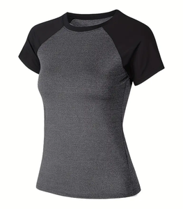 Camiseta Corta de Verano para Mujer, al por Mayor en Guangzhou, Personalizada, 100% Algodón, Transpirable, Informal, de Punto, con Estampado Gráfico y Letras - Product Image 3