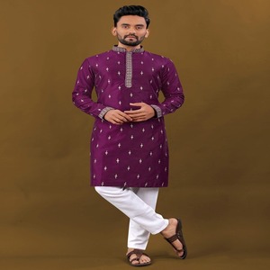 Nouvelle élégance Dressing Tendance Premium collection Festival Porter Élégant Matka Soie Avec Broderie Buti Hommes Kurta - Product Image 1