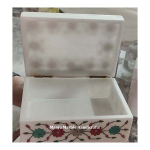 Caja con incrustaciones de mármol de diseño moderno de producto de la mejor clase con hermoso aspecto para artículos de regalo de joyería y regalos de cumpleaños - Product Image 3
