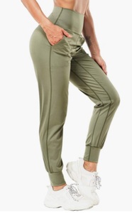Dernier modèle Pantalon de sport taille haute personnalisé 2024 pour femmes Leggings d'automne à motif imprimé de fitness et d'entraînement Leggings de yoga pour le levage des hanches - Product Image 2
