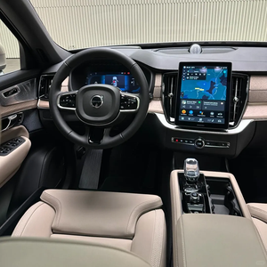 Vehículo SUV Volvo XC90 Usado, Muy Limpio, 2025, Volante a la Izquierda/Derecha, Certificado, con Asientos de Cuero, Tracción en las Cuatro Ruedas - Product Image 2