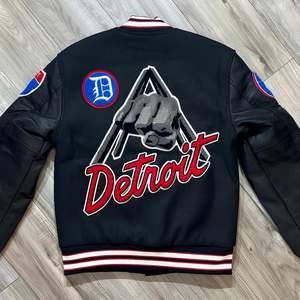 Veste de baseball unisexe personnalisée avec logo d'équipe sportive et de club, lettres varsity sur le devant, imperméable, respirante, streetwear, vente en gros - Product Image 3