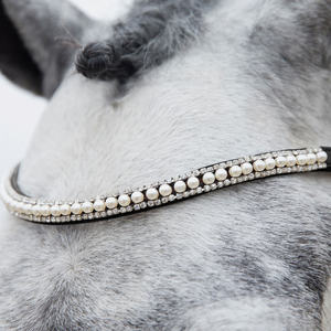 Brida de caballo de cuero genuino multicolor caliente tamaño completo venta al por mayor nueva brida de cuero de filete de caballo de alta calidad en la parte superior negra - Product Image 5