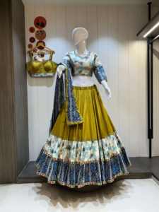 Women Traditional Festive Chaniya Choli with High Quality Jaam Cotton Fabric and Vintage Work Dupatta for Best Price - Product Image 2