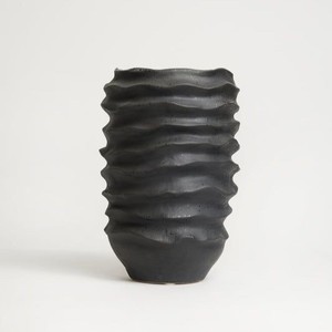 Metal Planter Shaped Dough Flower Pot Antique Aluminium Curvy Material Best Selling Flower Vase Table <b>Top</b> - Product Image 2