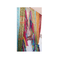Rideau de garde en soie véritable Sari Patch Boho avec rideau de gitane au design tendance à vendre par les exportateurs
