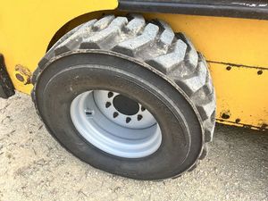 Cargadora Compacta Gehl V330 2019, Tracción en las 4 Ruedas, Emisión Euro5, Carga Nominal de 9 Toneladas, Motor, Caja de Cambios, Bomba, Rodamiento - Product Image 4