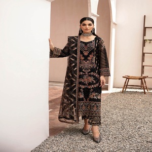 Venta al por mayor Vestidos paquistaníes Trajes de marca originales Trajes de 3 piezas de gasa por Ramsha Volumen KASHISH Viste trajes de diseñador pesados - Product Image 1