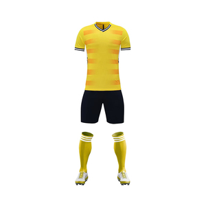 Ensemble d'uniformes de football unisexe de haute qualité vêtements de sport d'équipe de football à séchage rapide haut unisexe imprimé en gros - Product Image 3