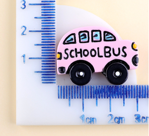 Nouvel Arrivage Breloque en Résine de Simulation (Voiture Scolaire, Taxi, <span class=keywords><strong>Bus</strong></span>) et Cabochon en Résine pour Décoration et Embellissement de Coque de Téléphone - Product Image 4