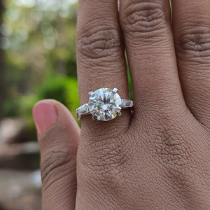 925 anillo de compromiso de plata Triple 2.5CT VVS1 Original Moissanite diamante boda joyería fina Baguette lado atrapado Baguette - Product Image 3