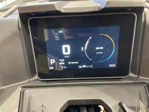 Véhicule utilitaire électrique Ride PRO 2026 Can-Am Outlander, durable, écologique, pour l'extérieur, toutes saisons, à vendre - Product Image 2