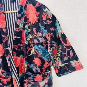 Vente en gros Kimono en velours de coton imprimé main - Product Image 2