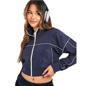 เสื้อแจ็คเก็ตแฟชั่นใหม่ขายดีสำหรับฤดูหนาว ทรงปกติ สไตล์สตรีทแวร์ ออกแบบขายส่ง รับผลิตตามสั่ง ซิปเต็มตัว เสื้อแจ็คเก็ตลำลองสำหรับผู้หญิง - Product Image 4