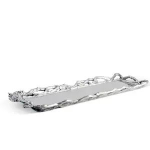 Bandeja Decorativa de Aluminio Hecha a Mano, Diseño Costero, Forma Irregular, Patrón Vertical, Multifuncional, Bandeja para Servir en Navidad ZAHID - Product Image 1