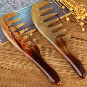 Peigne à cheveux moderne en corne de vache naturelle, écologique, fait main, poli, durable, à dents larges - Product Image 6
