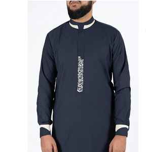 Fabricante 2024 nuevo estilo para hombres Jubbah Thobes profesional árabe Jubba Thobe para invierno XS tamaño OEM ODM servicios de diseño - Product Image 2