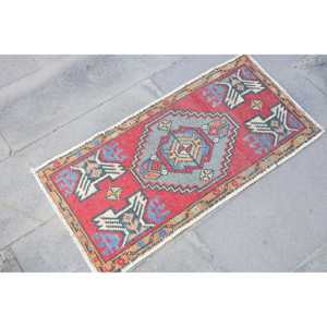 1.6x3.2 ft Vintage Turkish Small <b>Wool</b> Rug Eco-Friendly Patchwork <b>Red</b> Blue Rug with Latex Backing - Product Image 3