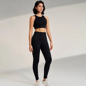 Élégant respirant Gym soutien-gorge Yoga Leggings ensemble nouveau décontracté plaine Yoga ensemble 2025 personnalisé femmes Yoga ensemble - Product Image 3