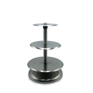 Support de gâteau en aluminium le plus vendu pour les fêtes de mariage utilisé à la main 3 pneus et ustensiles de cuisson pour les fêtes - Product Image 6
