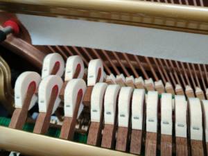 Piano acoustique d'occasion TOP KAWAI US60 de qualité professionnelle japonaise, style mécanique, 88 touches US - Product Image 5