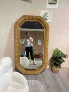 Marco de ratán de alta definición de longitud completa arqueado, espejo de suelo, arco grande, espejo de tocador de cuerpo completo, decoración de espejo de pared - Product Image 4