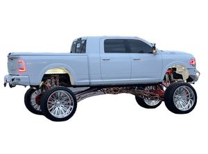 SUV cabine robuste d'occasion 2024 |   Électrique |   Gauche |   R18 |   Transmission automatique |   Véhicule familial/de travail 7 places, 4 portes, pleine grandeur | - Product Image 2