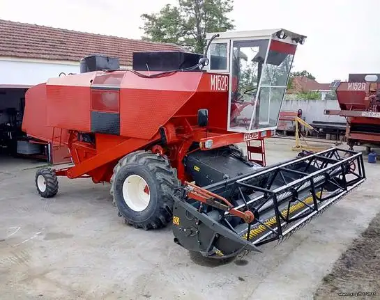 Laverda 152 R für landwirtschaft liche Reismaschinen 152 Mähdrescher mit 14 Fuß Header zu verkaufen