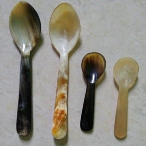 ชุดช้อนเขาควายธรรมชาติสำหรับตกแต่ง100% งานหัตถกรรมชุดไม้ขัดเงารูปสัตว์ - Product Image 3