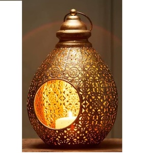 Portavelas Colgante Vintage de Forma Personalizada, Acabado en Oro, Portavelas de Metal, Proveedor de Faroles Marroquíes de la India - Product Image 4