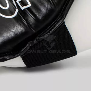 Espinilleras de cuero baratas del fabricante de Pakistán para adultos Producto de boxeo MOQ bajo - Product Image 2