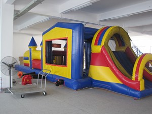 Castillo Inflable con Tobogán y Túnel, Todo en Uno para la Diversión de los Niños - Product Image 3