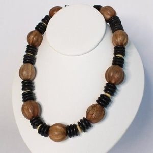 Resin Beads Wooden <b>Necklace</b> Handmade Vintage Cotton Cord Latest Wooden <b>Necklace</b> for Women Christmas Gift - Product Image 2