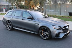 Mercedes-AMG E63 S Wagon 2018 Usado en Excelentes Condiciones, Motor V8 Twin-Turbo de 603 hp, Equipamiento de Alta Gama, Propiedad de California y Texas - Product Image 3