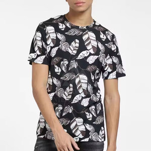 Camiseta de sublimación de alta calidad, ropa informal de Color personalizado de peso ligero, Camiseta estampada de sublimación de ajuste holgado de 100% algodón para hombres - Product Image 1