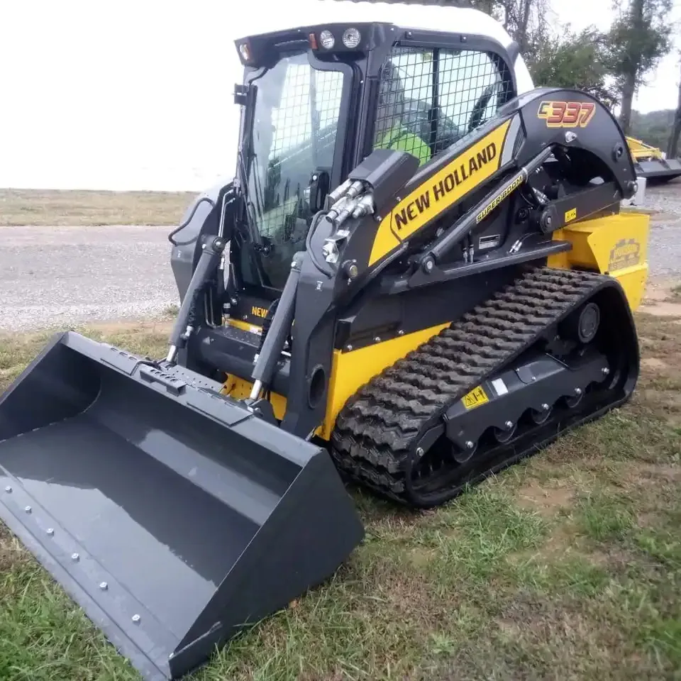 2020 sử dụng ban đầu được sử dụng Mini Skid loader Sâu Bướm 272C 246c Skid chỉ đạo Bộ nạp để bán giá rẻ giá anh làm